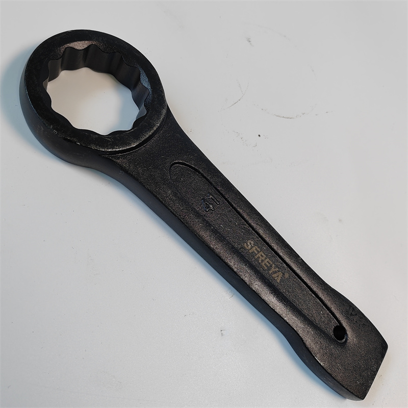 striking wrench